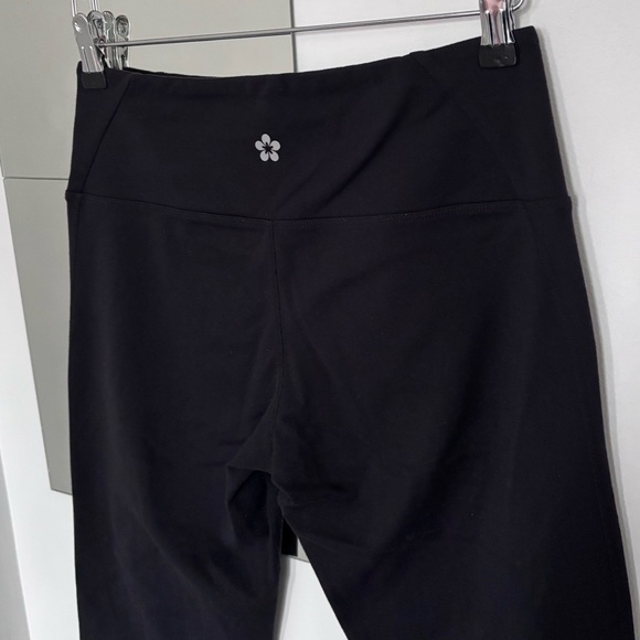 Tuff Athletics Yoga Pants in Black - Picture 2 of 7